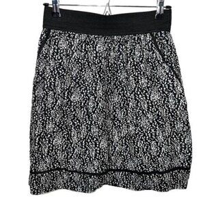 Zara Black & White Pleated Mini Skirt Woven Textured Pattern Lined Size Small